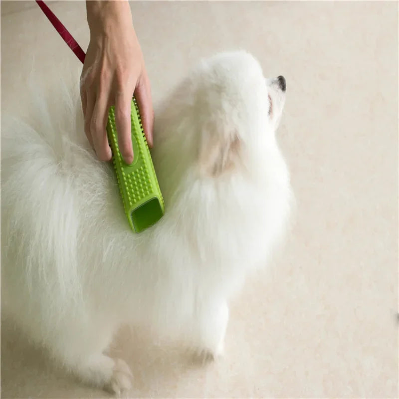 Escova de Silicone Removedora de Pelos para Cães – Escova de Borracha para Limpeza de Sofás, Tapetes, Roupas e Automóveis**